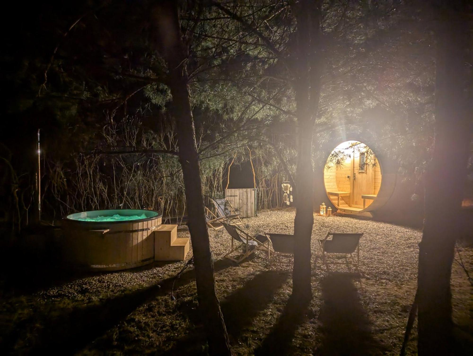 Forreset - Lesny Apartament, Sauna I Balia Jacuzzi เกียตร์ซวัลด์ ภายนอก รูปภาพ